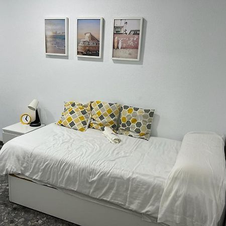 Casa Compartida Villanueva de Gállego Buitenkant foto