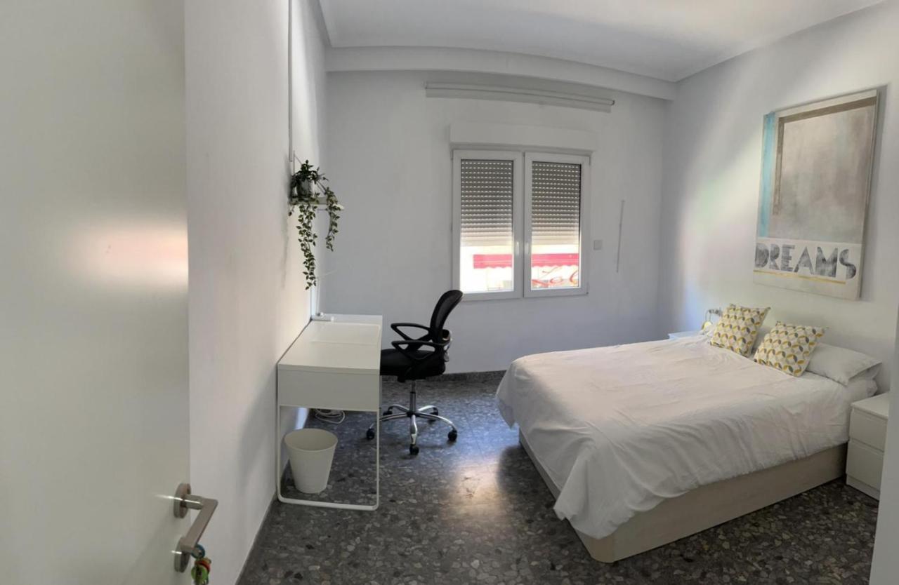 Casa Compartida Villanueva de Gállego Buitenkant foto